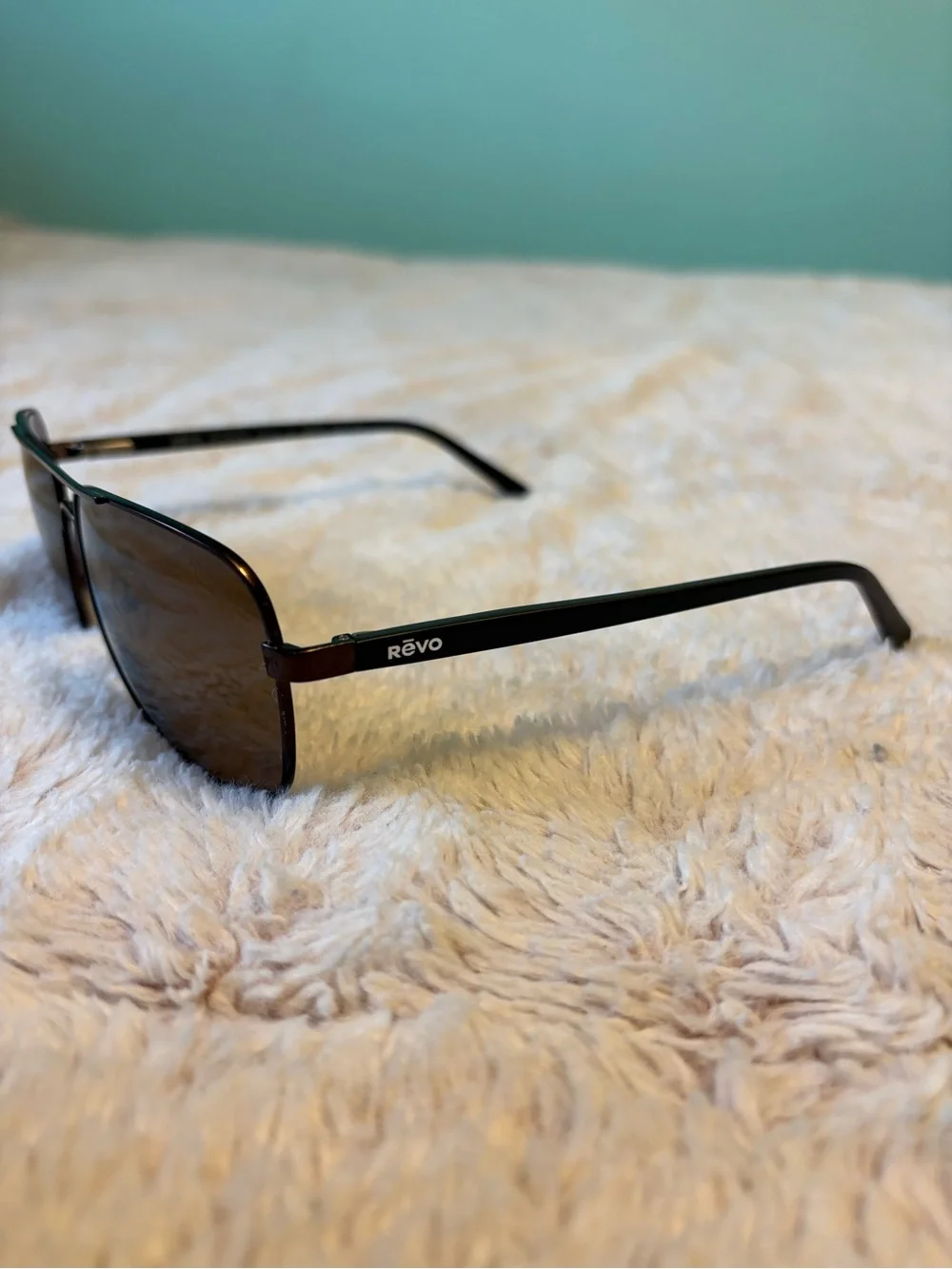 Revo men’s Harbor Aviator sunglasses